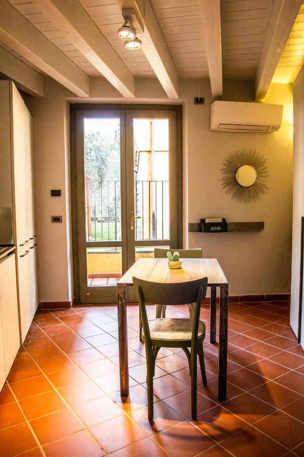 Goccia Di Lago Desenzano del Garda Exterior foto